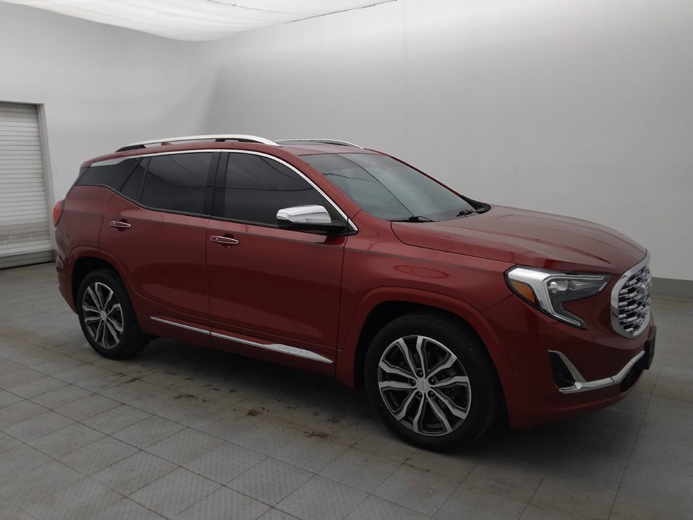 Used 2020 GMC Terrain Denali w/ Denali Premium Package FWD image 11