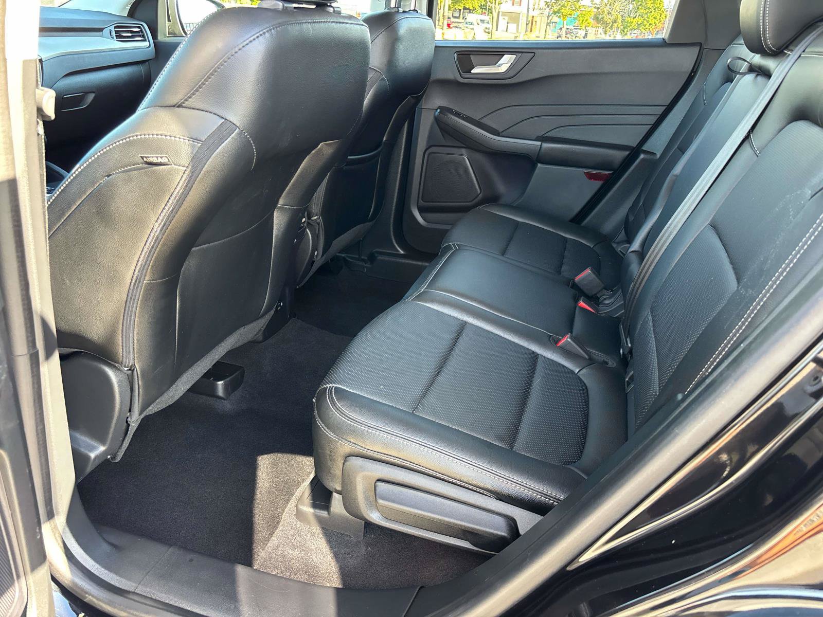Used 2022 Ford Escape SEL AWD/4WD image 8