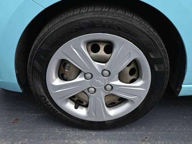 Used 2021 Chevrolet Spark LS image 24