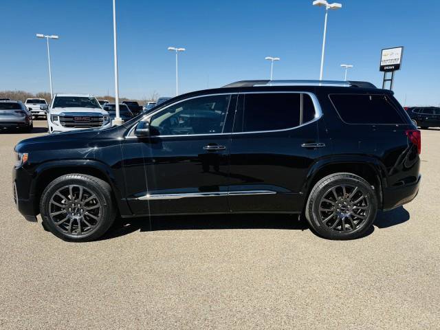 Certified 2023 GMC Acadia Denali w/ Black Diamond Edition image 5