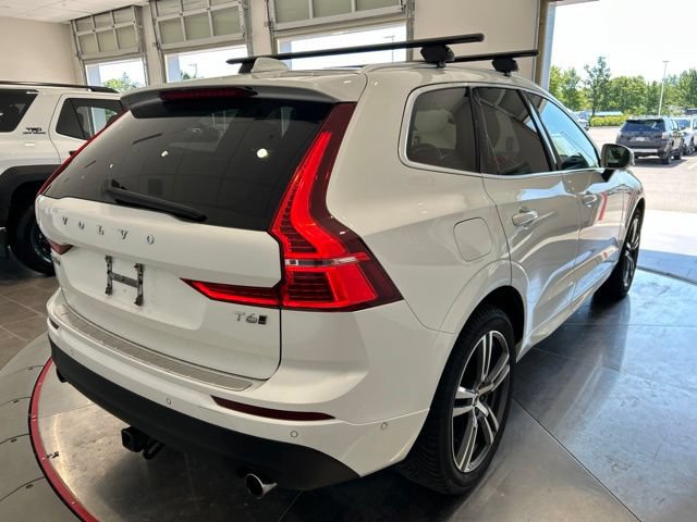 Used 2018 Volvo XC60 T6 Momentum w/ Vision Package AWD/4WD image 6