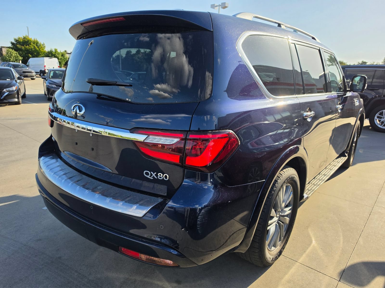 Used 2024 INFINITI QX80 Luxe AWD/4WD image 5