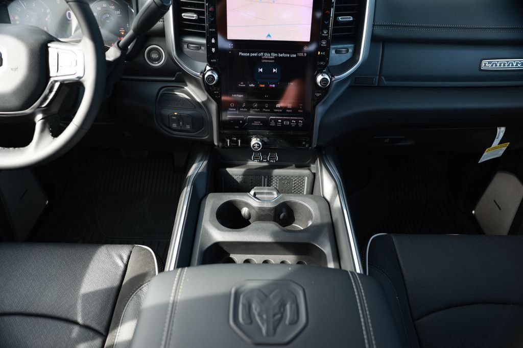 New 2026 RAM 3500 Laramie AWD/4WD image 28