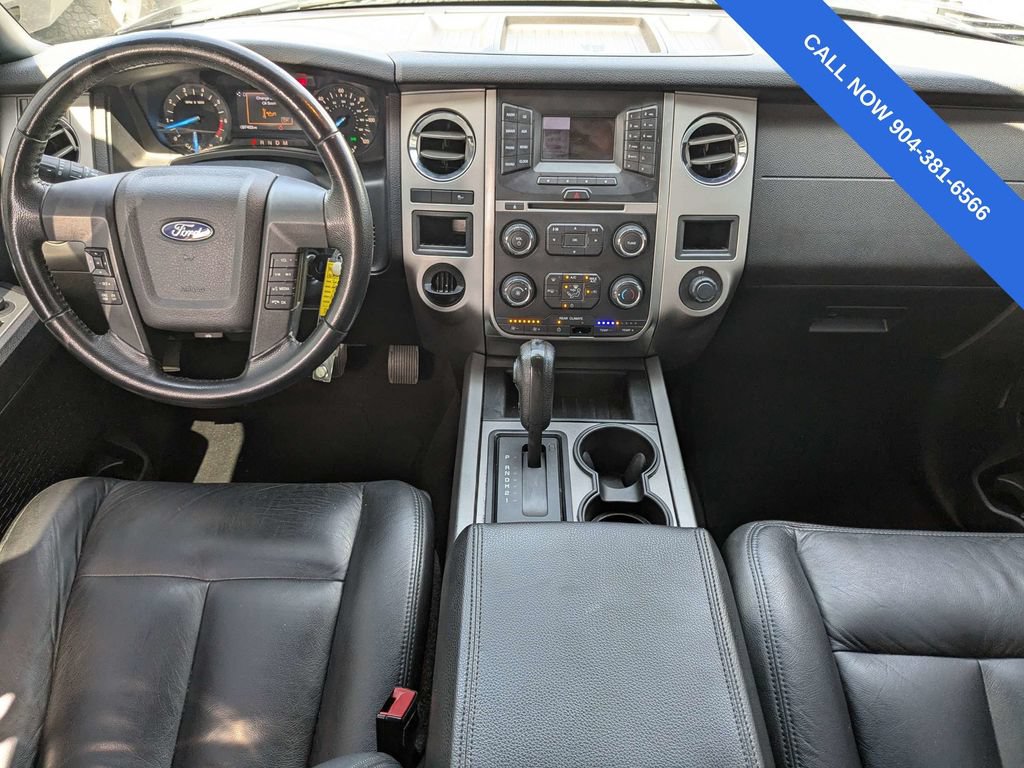 Used 2017 Ford Expedition XLT RWD image 15