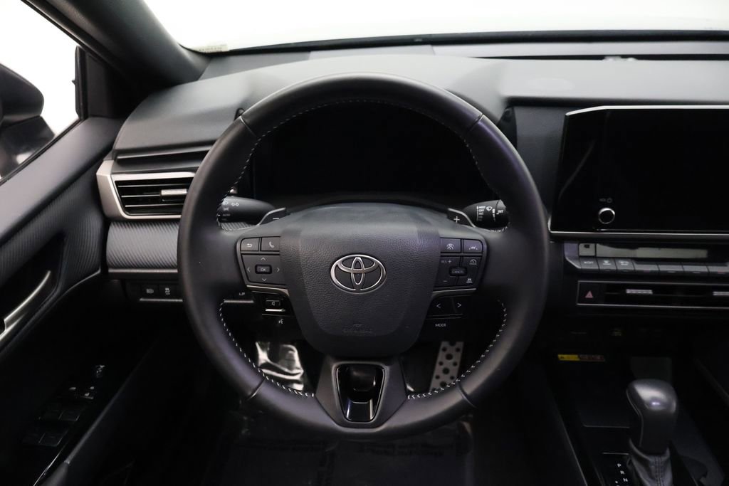 Certified 2025 Toyota Camry SE w/ Convenience Package image 23