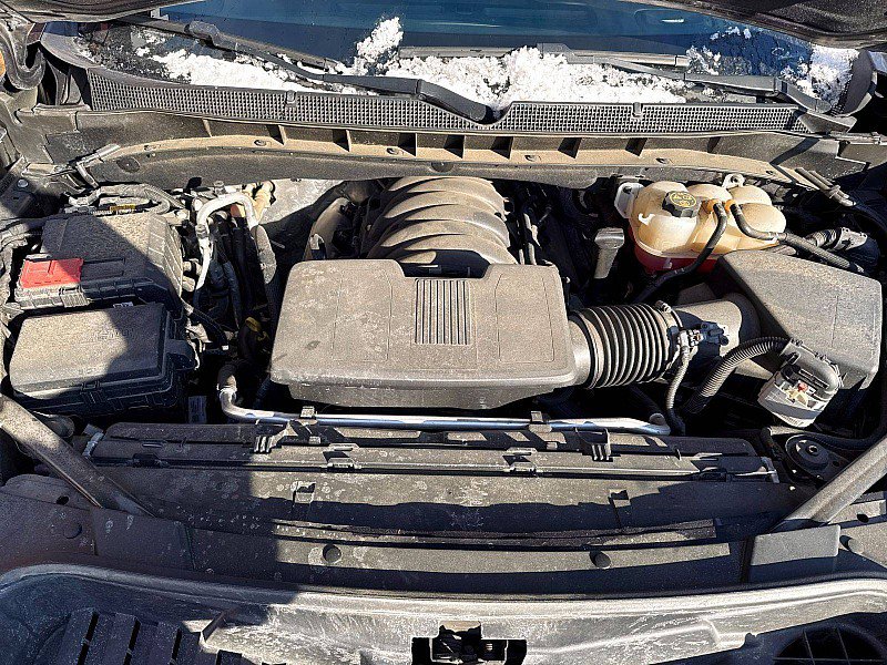 Used 2023 Chevrolet Suburban Premier AWD/4WD image 26