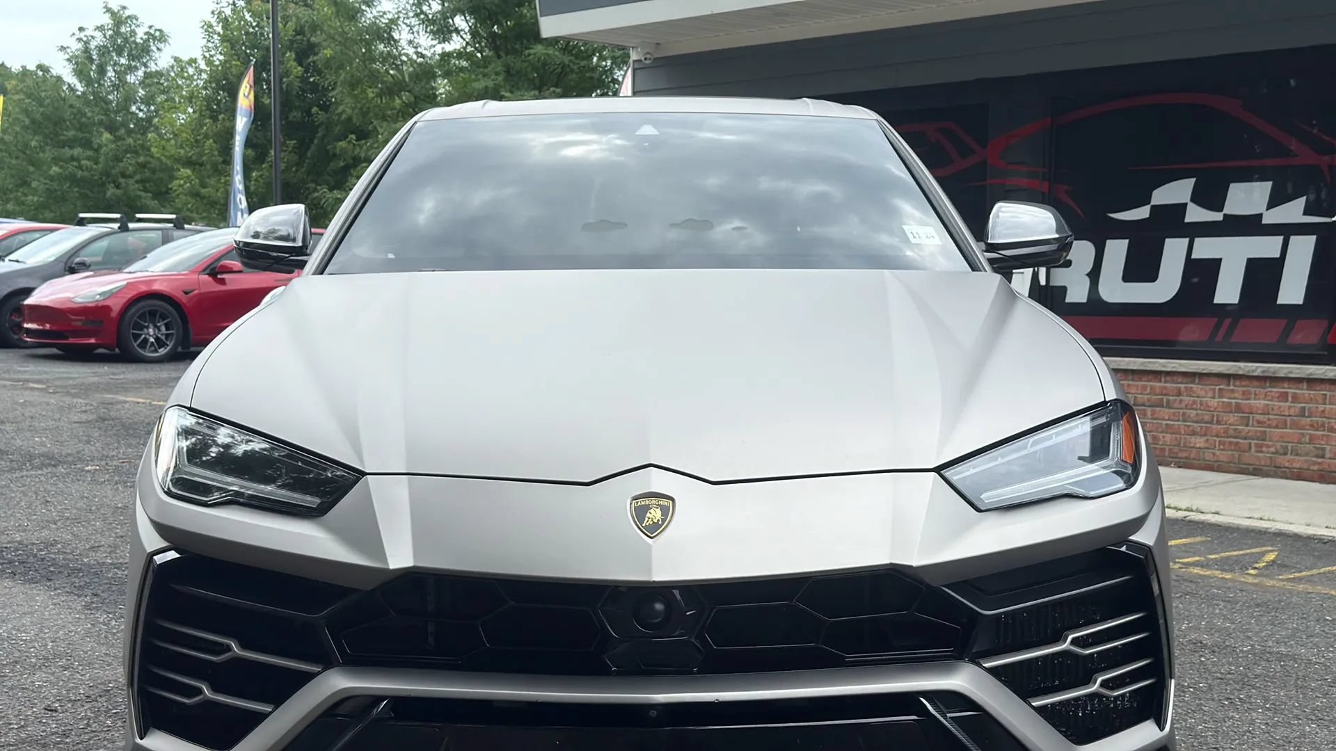 Used 2019 Lamborghini Urus AWD/4WD image 58
