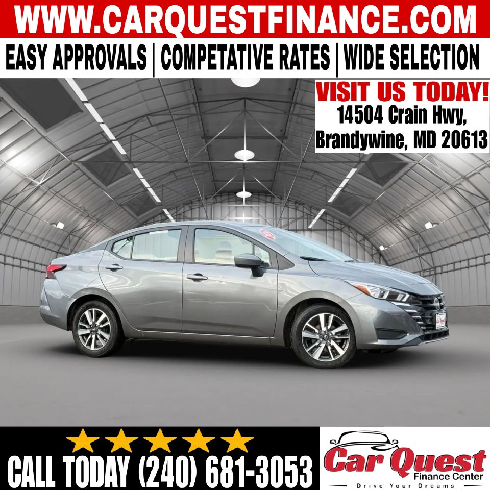 Used 2024 Nissan Versa SV FWD image 1