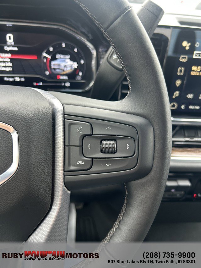 Used 2025 GMC Sierra 1500 SLE image 25