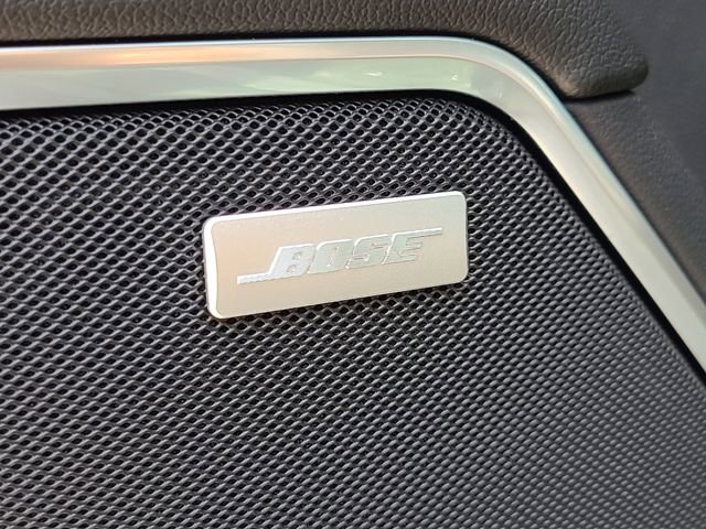 Used 2025 Chevrolet Silverado 2500 LTZ w/ LTZ Premium Package AWD/4WD image 15