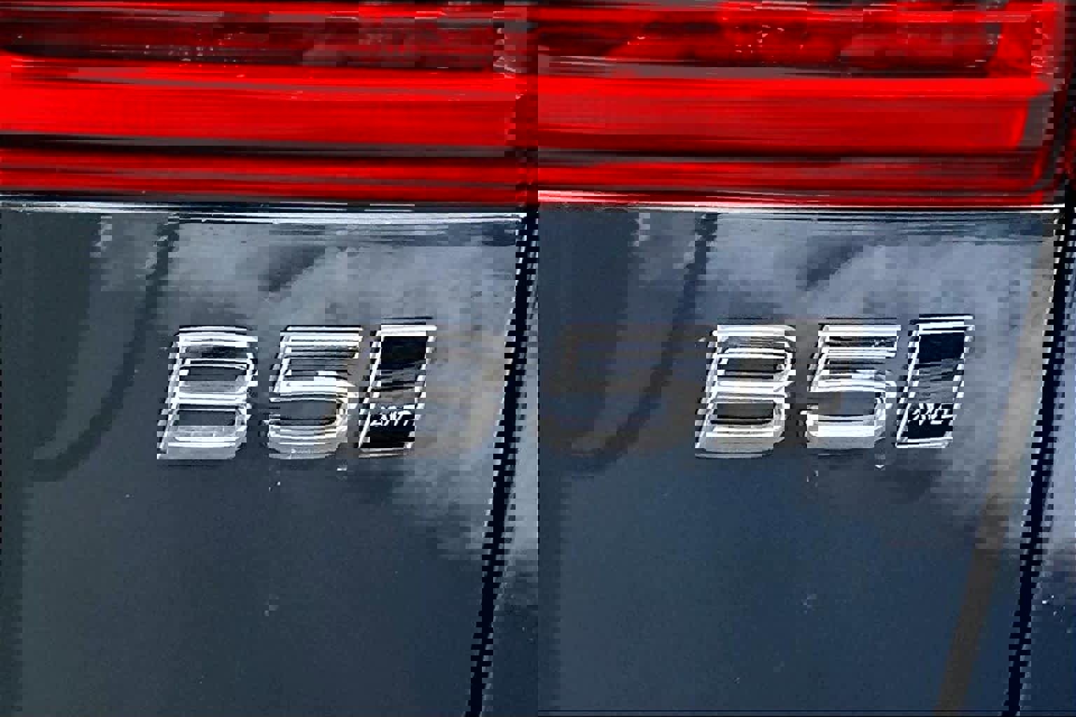 Certified 2024 Volvo XC60 B5 Core w/ Climate Package image 10