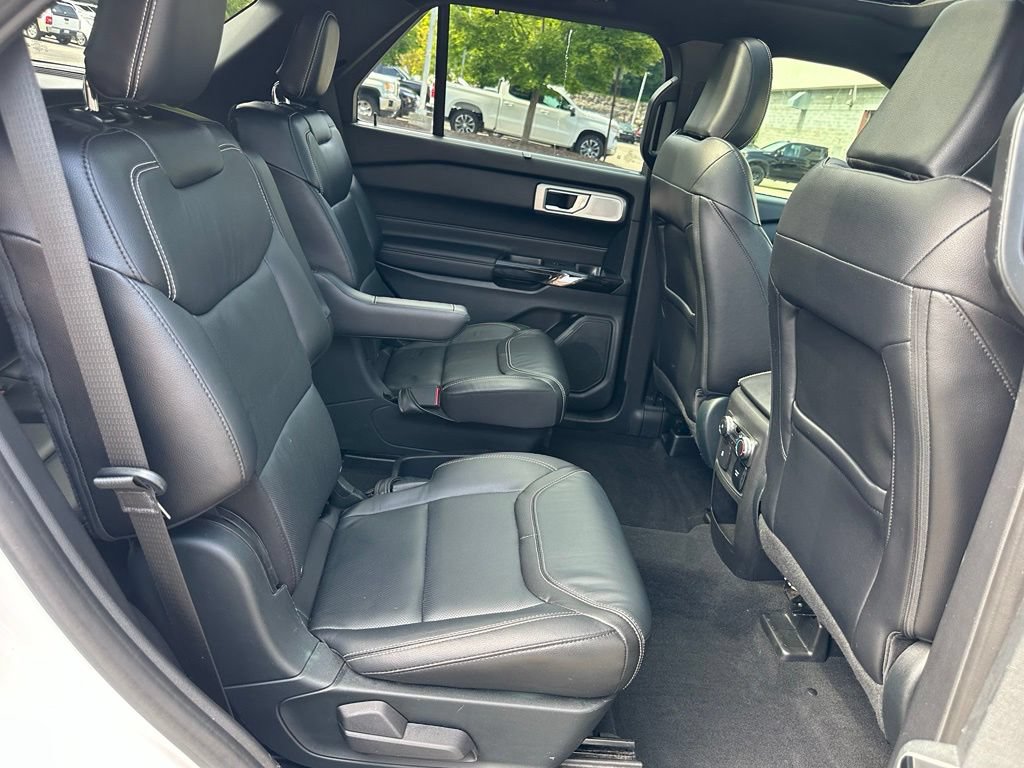 Used 2021 Ford Explorer ST w/ Equipment Group 401A AWD/4WD image 28
