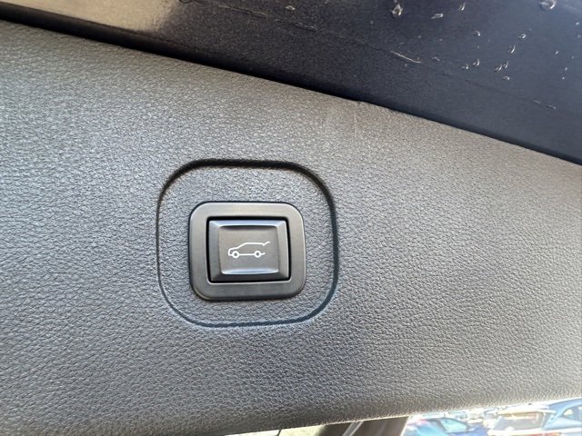 Used 2016 Chevrolet Equinox LT w/ Convenience Package image 15