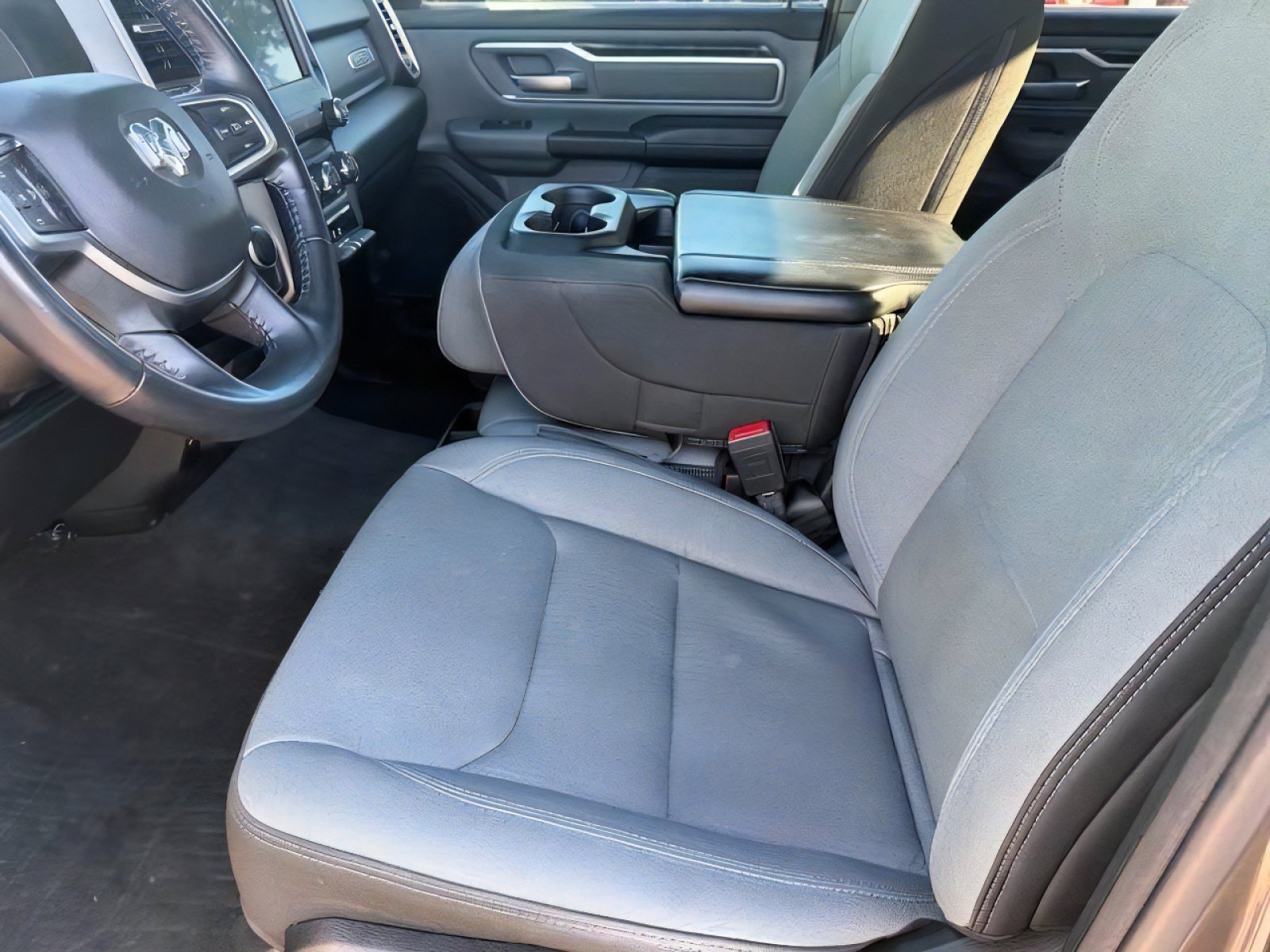 Used 2022 RAM 1500 Big Horn RWD image 19