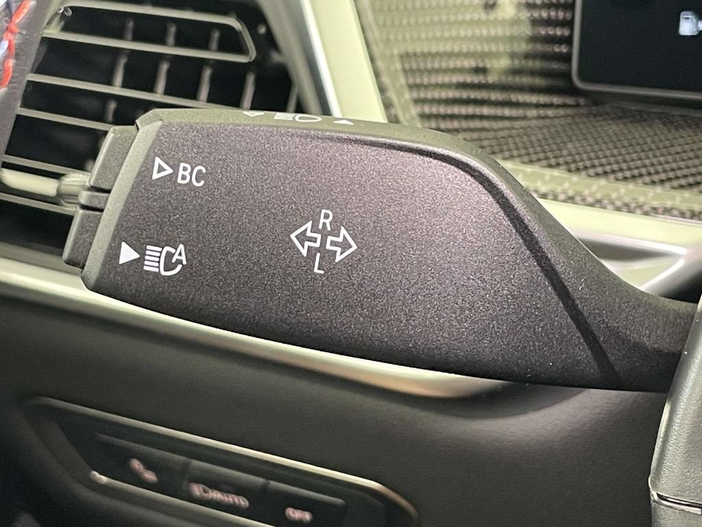 New 2027 BMW X7 M60i AWD/4WD image 37