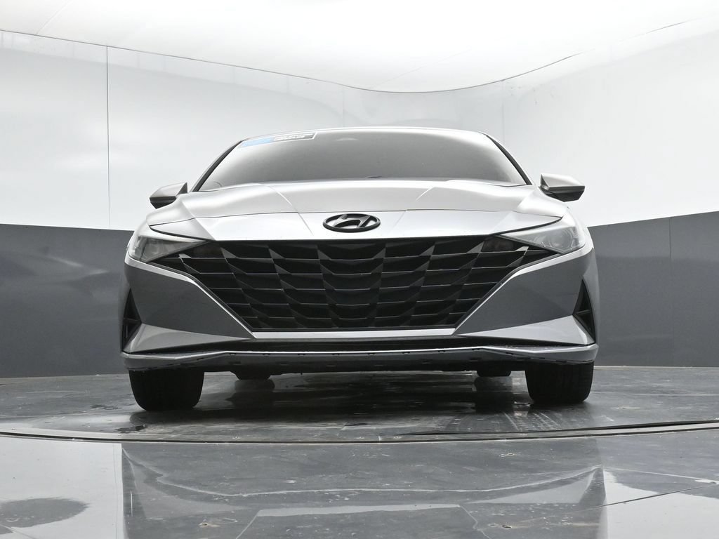 Used 2023 Hyundai Elantra SEL w/ Cargo Package FWD image 44