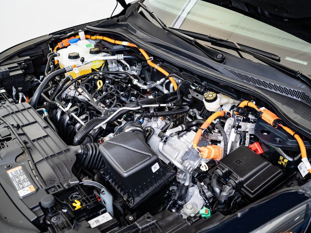 Used 2024 Ford Escape SE image 36