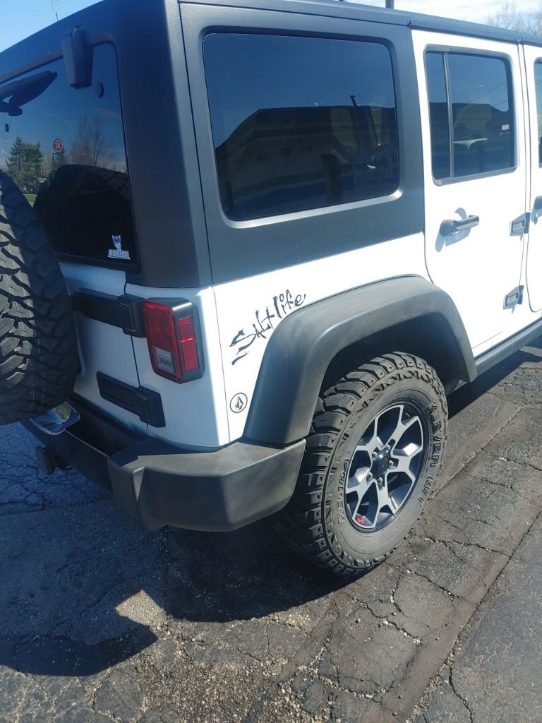 Used 2017 Jeep Wrangler Unlimited Sport image 4