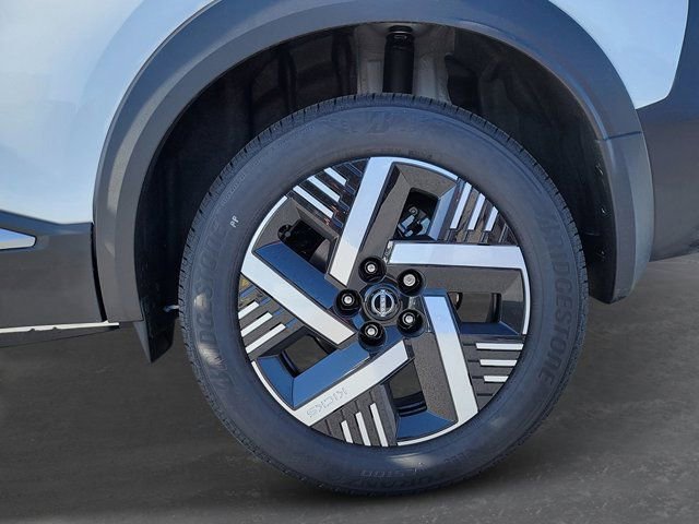 New 2025 Nissan Kicks SV w/ SV Premium Package image 12