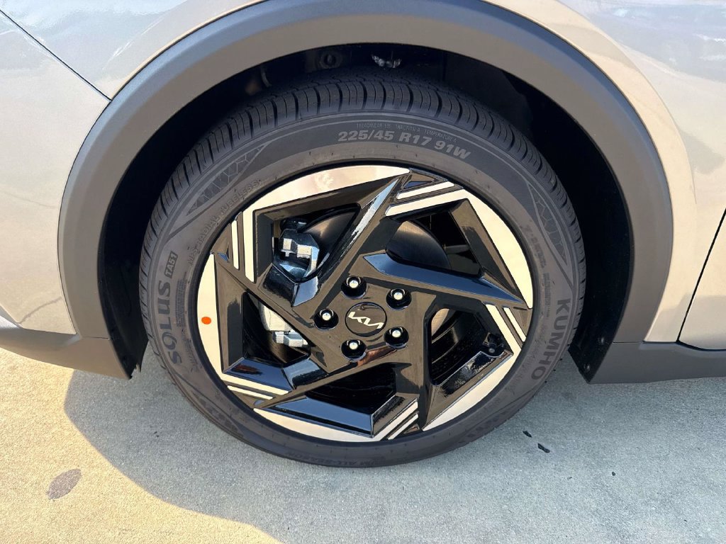 New 2026 Kia K4 EX FWD image 4