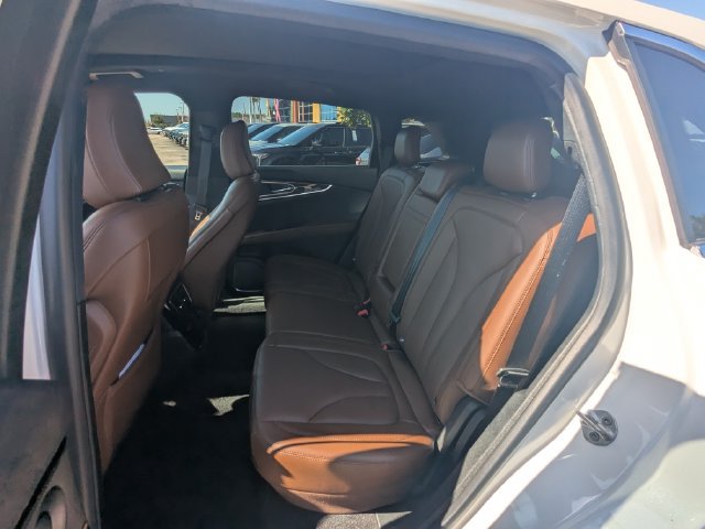 Used 2022 Lincoln Nautilus Reserve FWD image 14