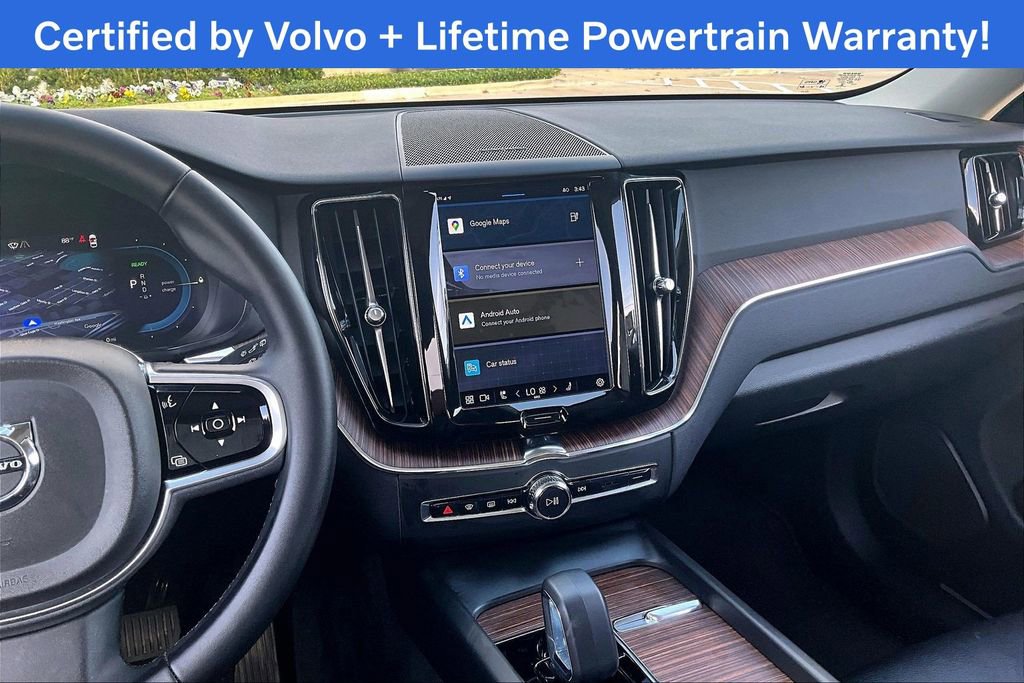 Used 2023 Volvo XC60 T8 Plus image 8