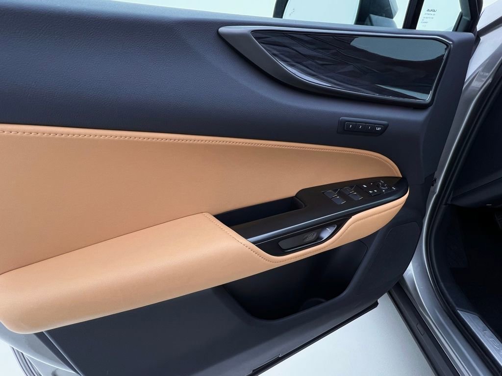 Used 2025 Lexus NX 350 AWD w/ Accessory Package (2T) image 24