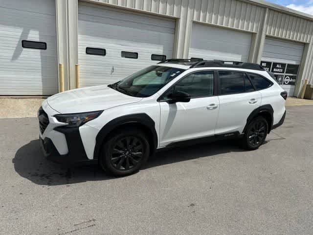 Used 2023 Subaru Outback Onyx Edition AWD/4WD image 15