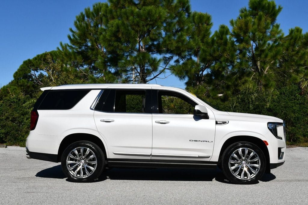 Used 2021 GMC Yukon Denali w/ Denali Premium Package RWD image 37