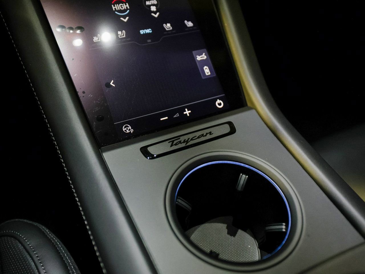 New 2026 Porsche Taycan GTS image 20