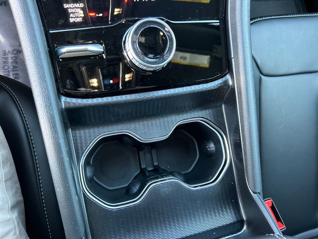 New 2026 Jeep Grand Cherokee Limited w/ Limited Altitude Package image 18