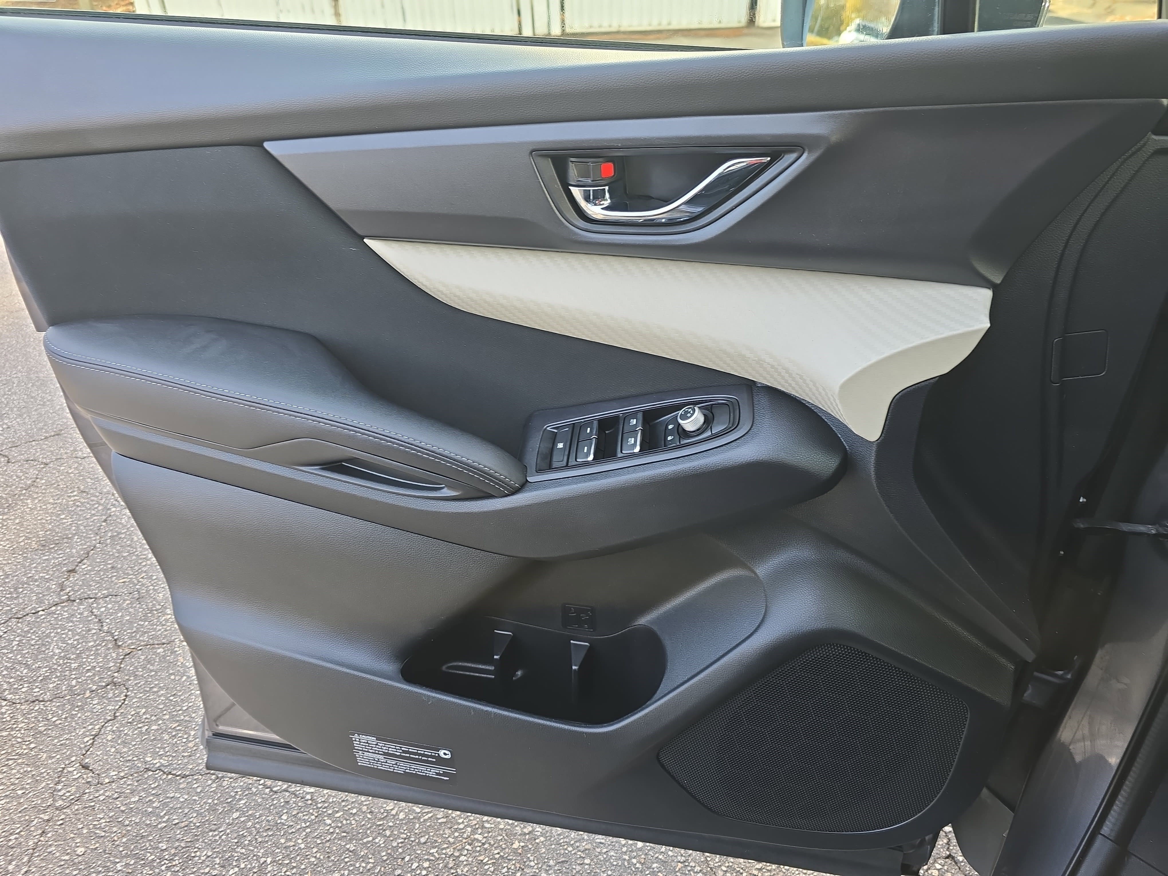 Used 2020 Subaru Ascent Premium w/ Convenience Package image 28