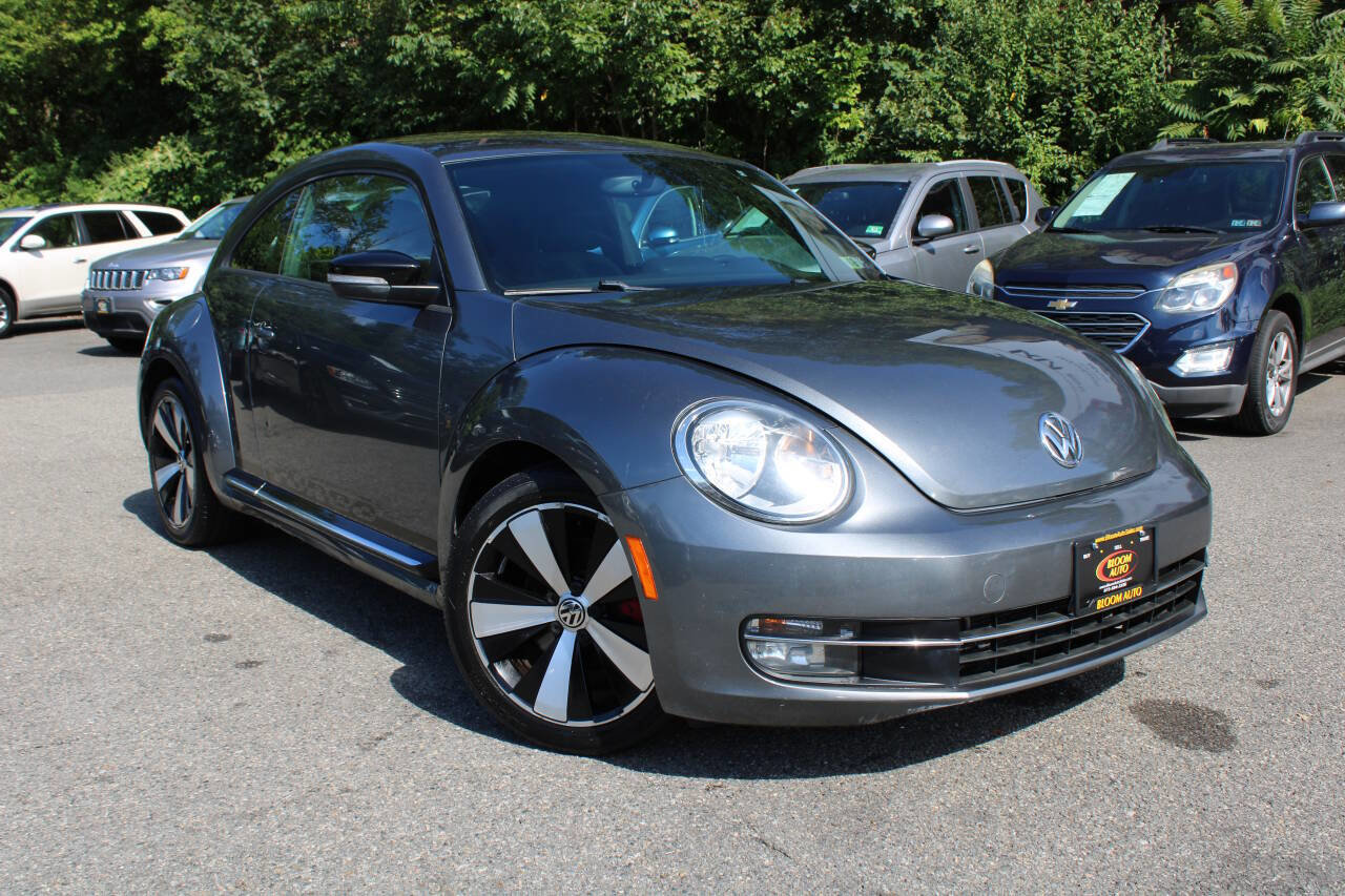 Used 2012 Volkswagen Beetle 2.0T image 4