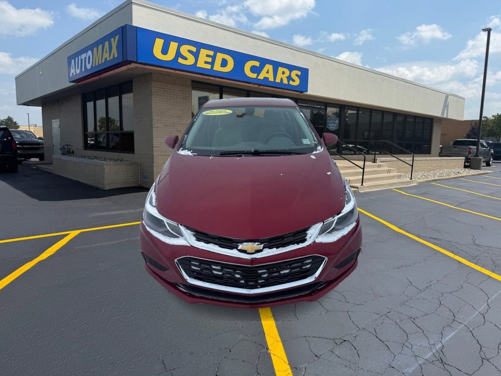 Used 2017 Chevrolet Cruze LT w/ Convenience Package image 3