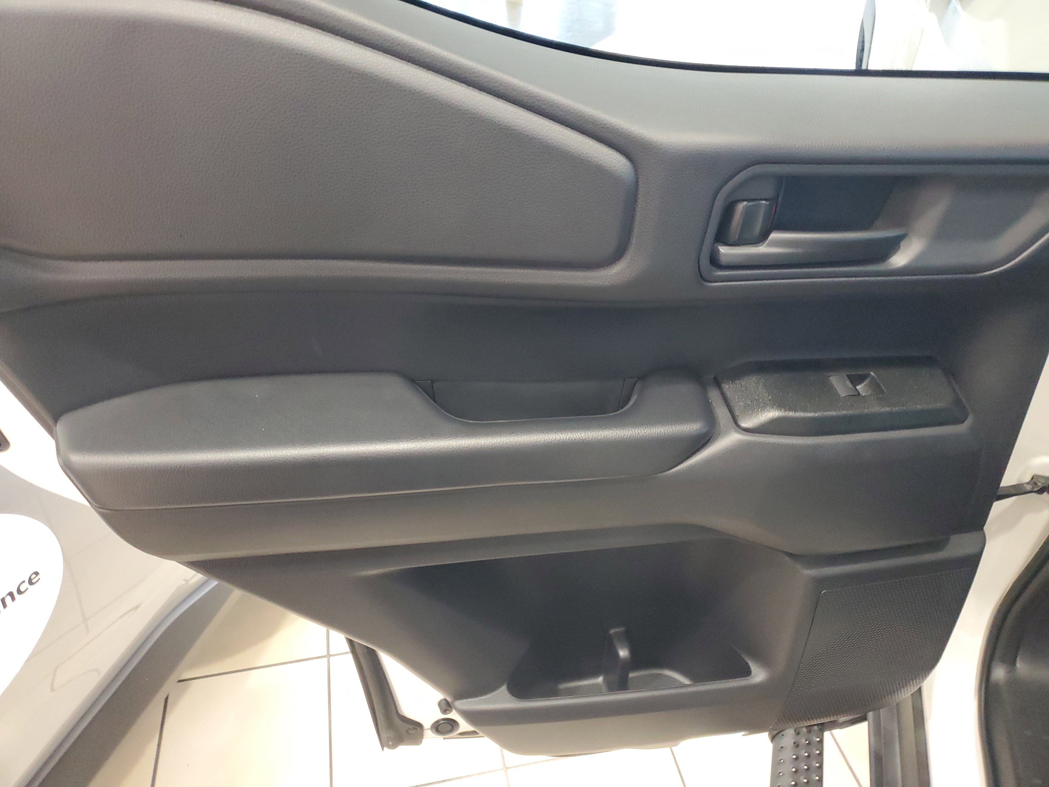 Certified 2025 Toyota Land Cruiser Base image 12