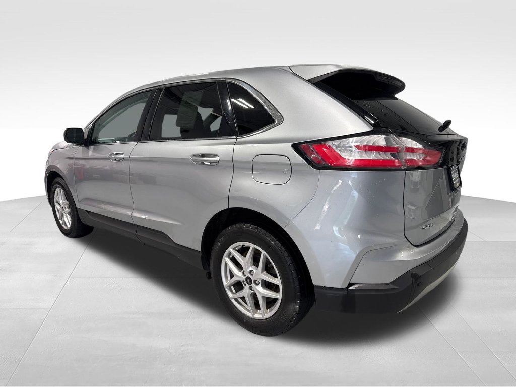 Used 2024 Ford Edge SEL AWD/4WD image 45