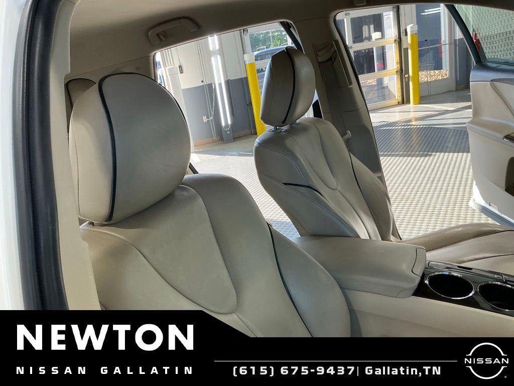 Used 2009 Toyota Venza AWD image 12