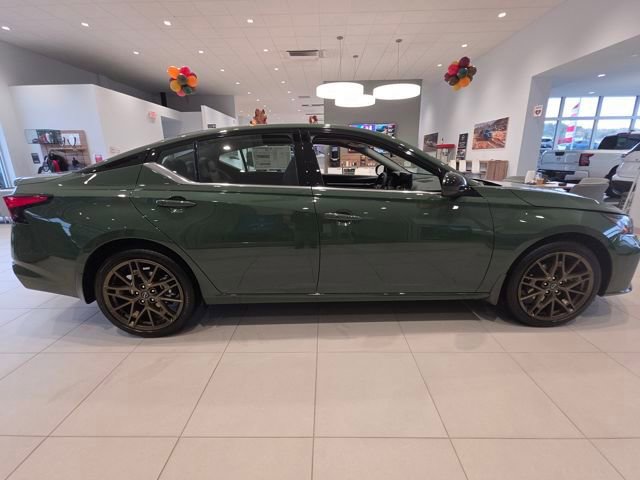 New 2025 Nissan Altima 2.5 SR w/ SR Premium Package image 20