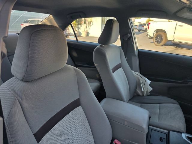 Used 2012 Toyota Camry LE FWD image 17