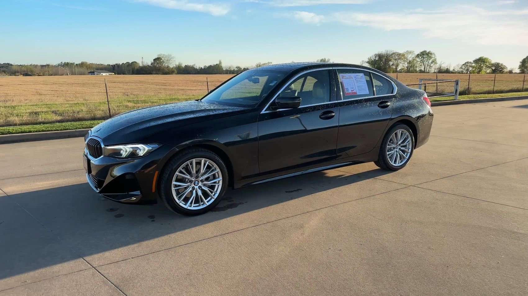 Used 2024 BMW 330i xDrive Sedan w/ Convenience Package AWD/4WD image 4