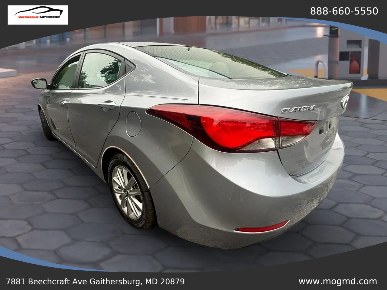 Used 2015 Hyundai Elantra SE w/ Option Group 02 FWD image 5