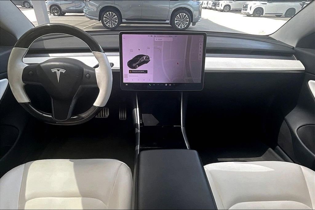 Used 2018 Tesla Model 3 Performance image 16