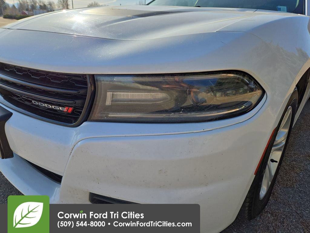 Used 2020 Dodge Charger SXT RWD image 6