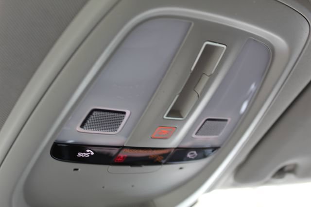 Used 2024 Volvo XC60 B5 Plus image 30