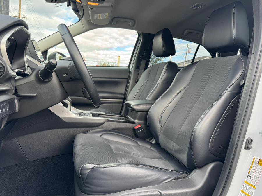 Used 2024 Mitsubishi Eclipse Cross SE image 18