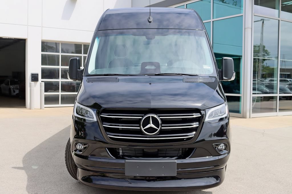 Used 2026 Mercedes-Benz Sprinter 3500 image 9