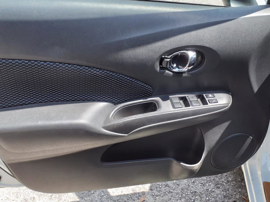 Used 2016 Nissan Versa Note SV image 16
