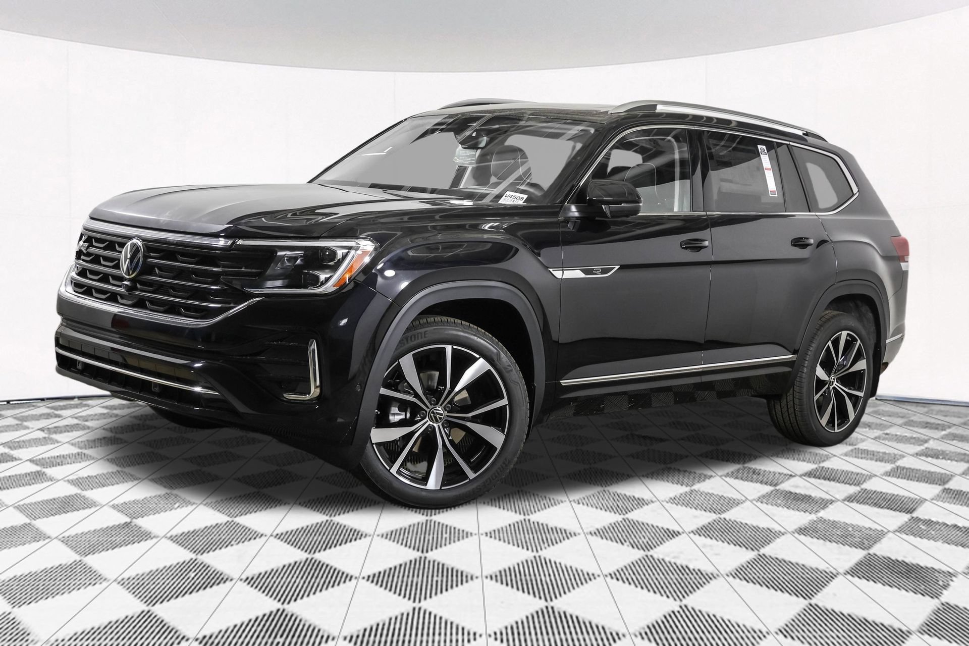 New 2026 Volkswagen Atlas SEL Premium R-Line AWD/4WD image 2