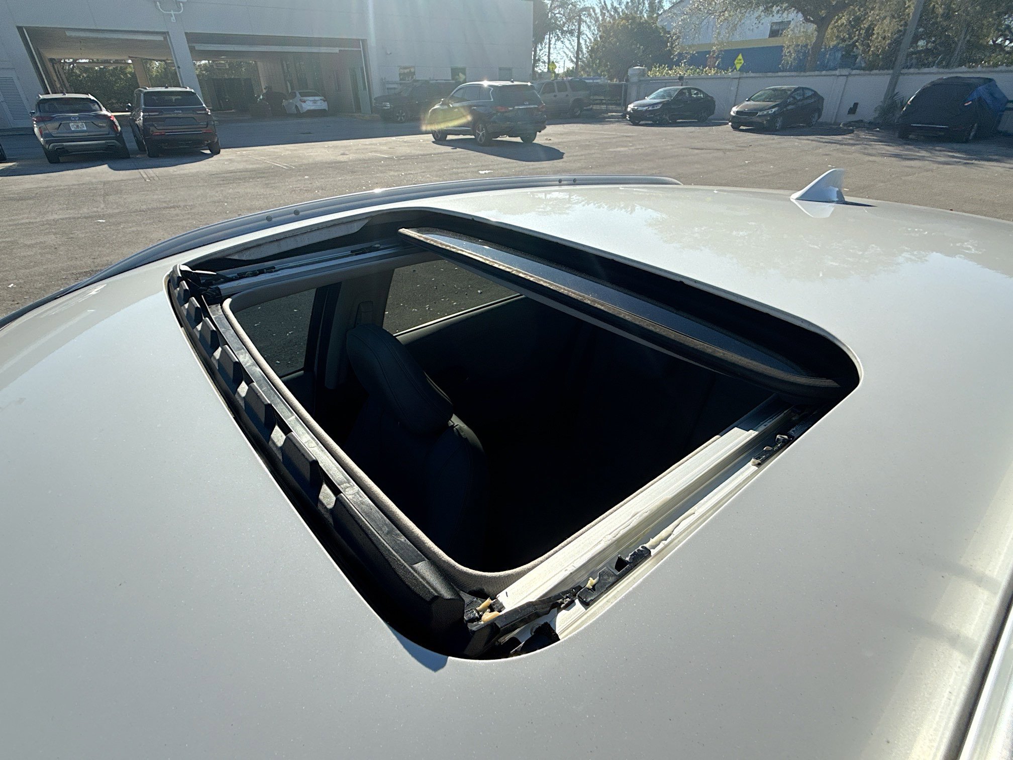 Certified 2021 Honda HR-V EX-L image 16