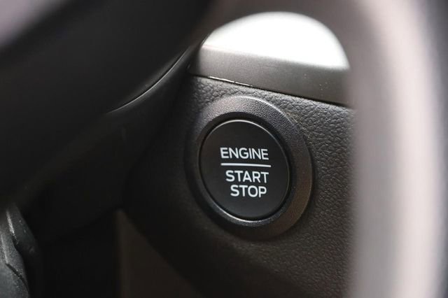 Certified 2025 Ford Escape Active AWD/4WD image 14
